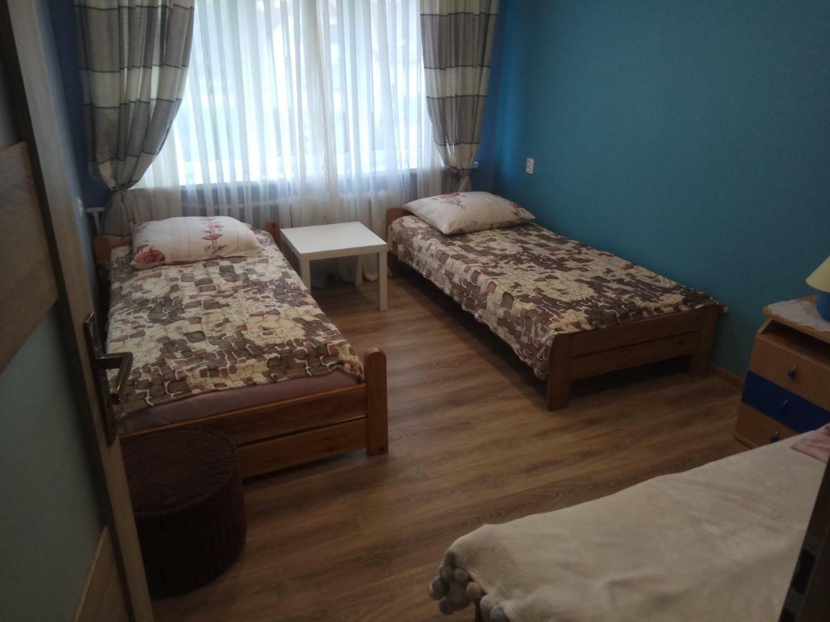 Pokoje Goscinne U Slawka Ustka Exterior foto